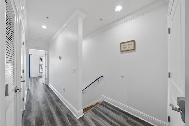 512 Dement Cir Apt F, Panama City Beach, FL 32407 - corridor featuring baseboards, crown molding, dark wood-type flooring, recessed lighting, and an upstairs landing