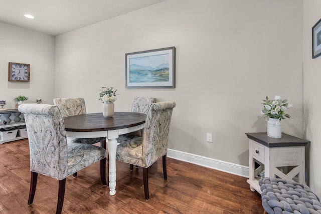 2065 Wilsons Plover Cir, Navarre, FL 32566 - dining space featuring wood finished floors, baseboards, and recessed lighting