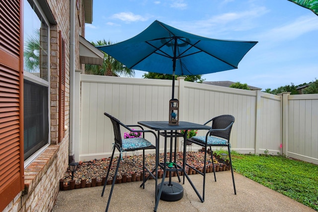 2065 Wilsons Plover Cir, Navarre, FL 32566 - view of patio featuring outdoor dining space