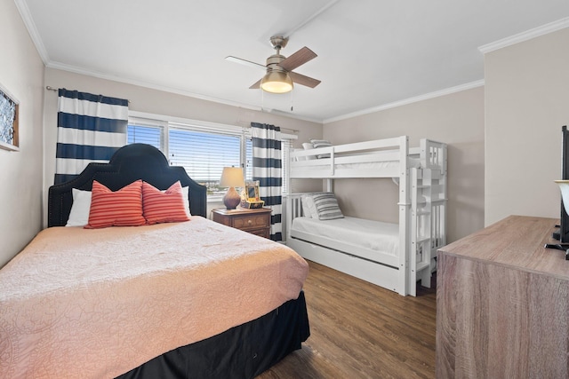 23223 Front Beach Rd # 913, Panama City Beach, FL 32413 - bedroom featuring wood finished floors, ornamental molding, and a ceiling fan