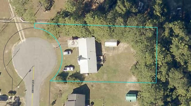 5951 N Meadow Ln, Crestview, FL 32539 - aerial view of property's location featuring property boundaries highlighted
