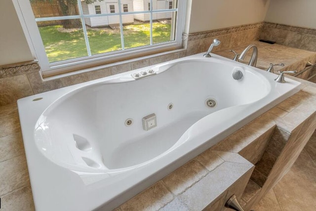 14 Winfield Way, Mary Esther, FL 32569 - bathroom featuring a jetted tub