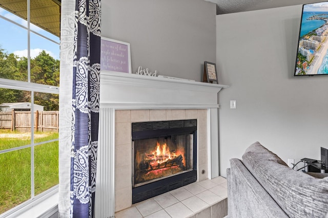 5123 Whitehurst Ln, Crestview, FL 32536 - detailed view of a tile fireplace