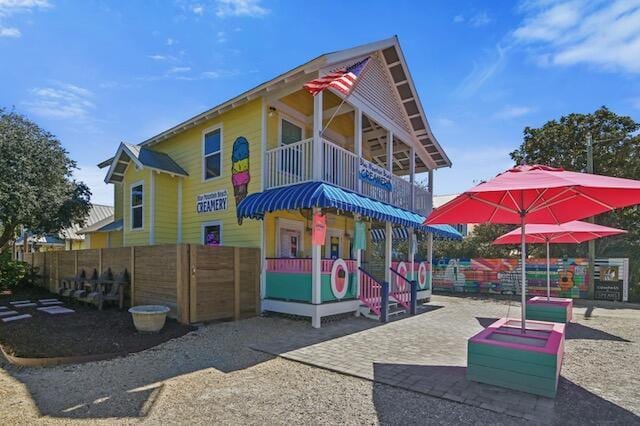 40 Flounder St, Santa Rosa Beach, FL 32459 - view of front of home featuring a balcony