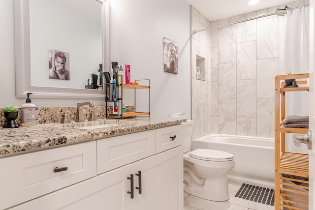 409 Hideaway Ln, Niceville, FL 32578 - full bath with vanity, shower / bath combo, and recessed lighting
