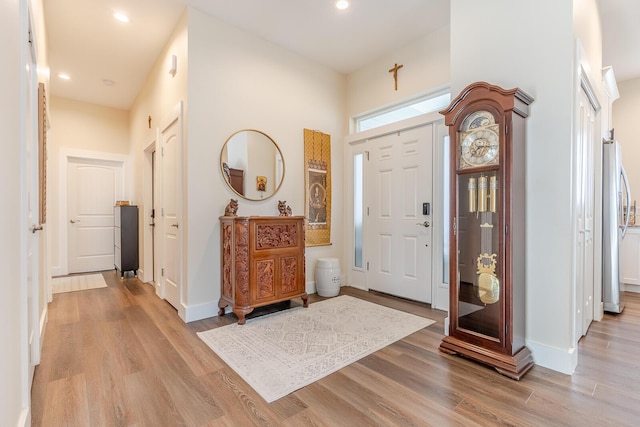 409 Hideaway Ln, Niceville, FL 32578 - foyer entrance featuring light wood-style flooring and recessed lighting