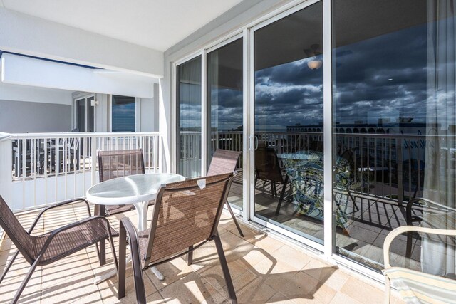 1515 SE Miracle Strip Pkwy Unit 613, Fort Walton Beach, FL 32548 - view of balcony