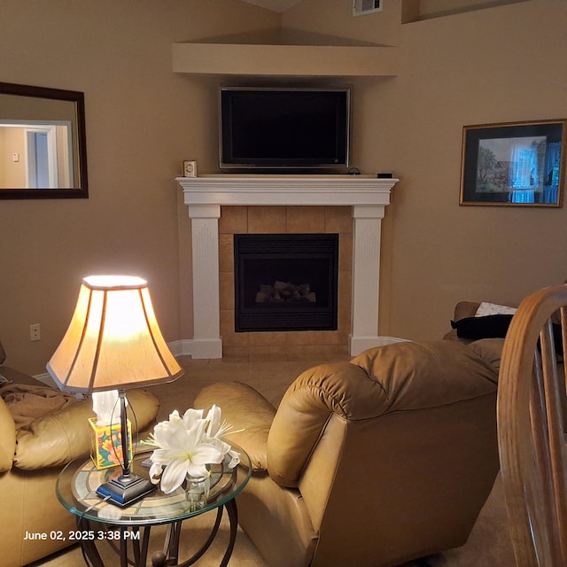 5848 Saratoga Dr, Crestview, FL 32536 - living area featuring a fireplace