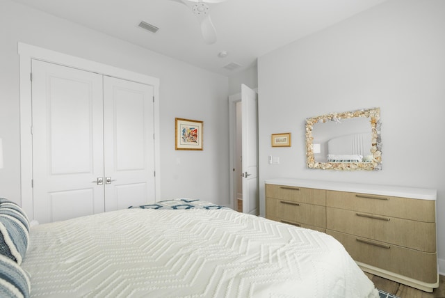 276 W Lafayette Rd, Inlet Beach, FL 32461 - bedroom with a closet and a ceiling fan