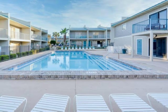 2800 Scenic Gulf Dr Unit 32, Miramar Beach, FL 32550 - community pool with a patio area