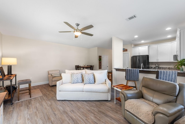 8856 Brown Pelican Cir, Navarre, FL 32566 - photo 12