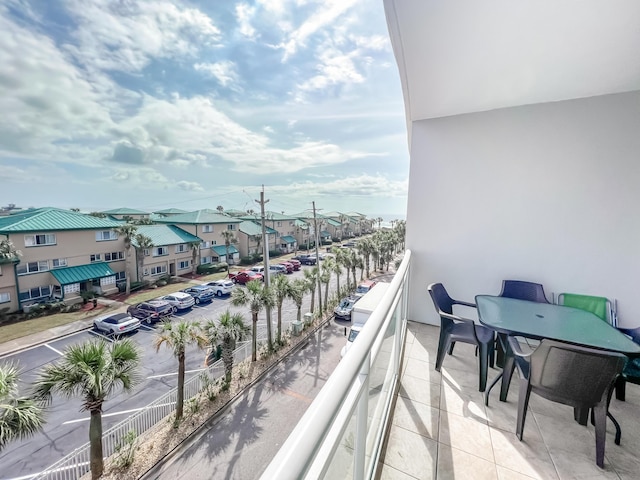 1517 Miracle Strip Pkwy Unit 403, Fort Walton Beach, FL 32548 - balcony featuring outdoor dining space