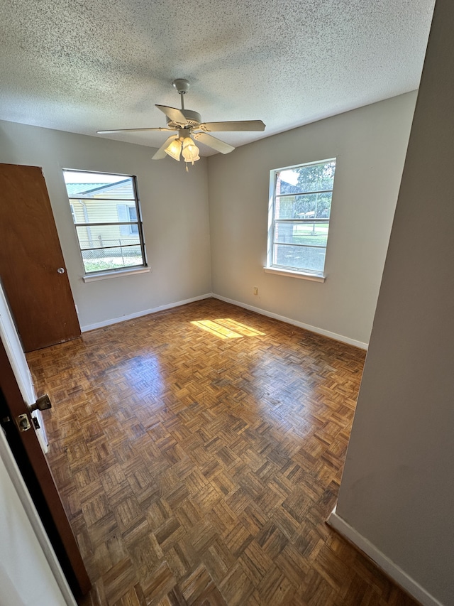 503 Newcastle Dr, Fort Walton Beach, FL 32547 - photo 14