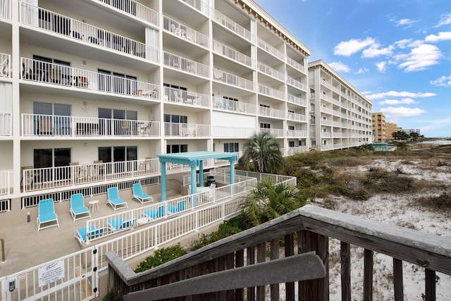376 Santa Rosa Blvd Unit 101, Fort Walton Beach, FL 32548 - view of apartment building / complex