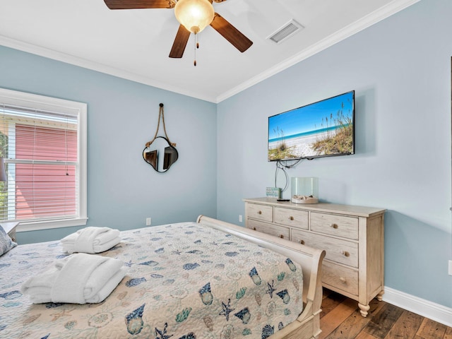 216 Tahitian Way, Destin, FL 32541 - bedroom with ornamental molding, hardwood / wood-style flooring, baseboards, and a ceiling fan
