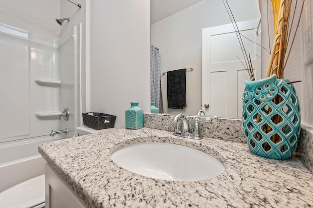 125 Hobson Ave, Crestview, FL 32539 - full bath featuring vanity, toilet, and shower / bathtub combination with curtain