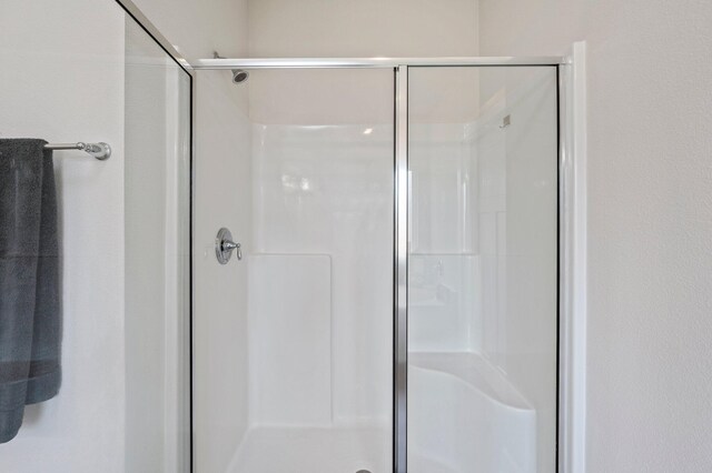 125 Hobson Ave, Crestview, FL 32539 - full bathroom with a shower stall