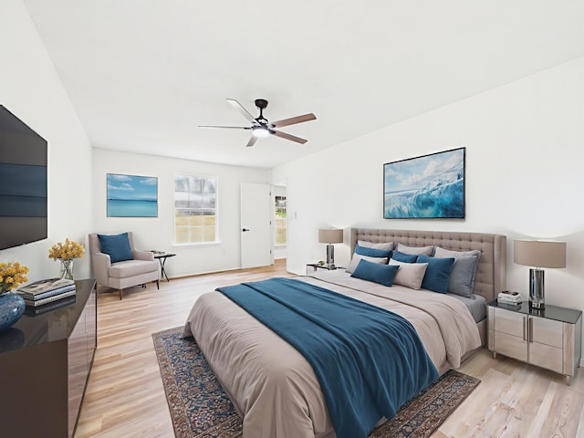 175 Villacrest Dr, Crestview, FL 32536 - bedroom featuring light wood-style floors and a ceiling fan
