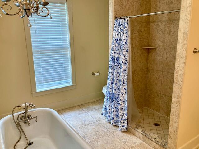 290 Crescent Dr, Defuniak Springs, FL 32435 - photo 59