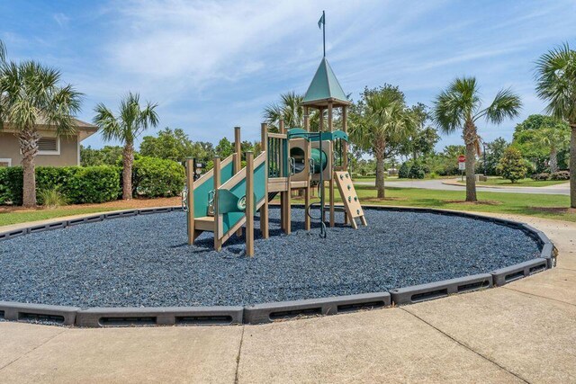2131 Wilsons Plover Cir, Navarre, FL 32566 - view of community play area