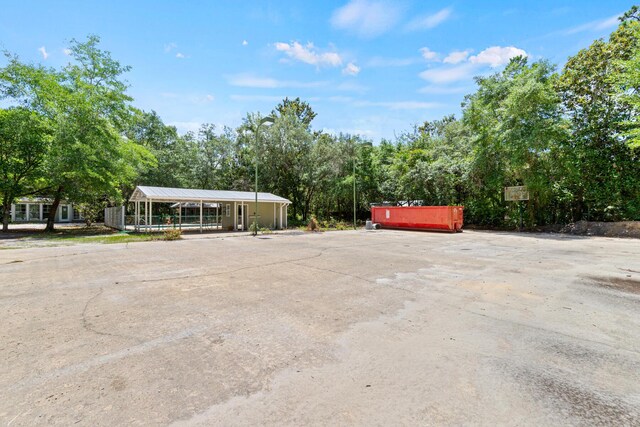 180 E Mitchell Ave, Santa Rosa Beach, FL 32459 - view of vehicle parking