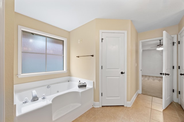 201 Pinque Coat Ct, Crestview, FL 32536 - full bath featuring a whirlpool tub, tile patterned floors, and a ceiling fan