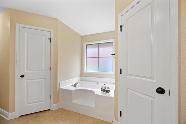 201 Pinque Coat Ct, Crestview, FL 32536 - full bathroom featuring a garden tub and tile patterned floors