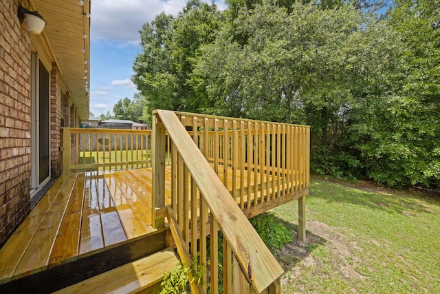 201 Pinque Coat Ct, Crestview, FL 32536 - deck featuring a yard