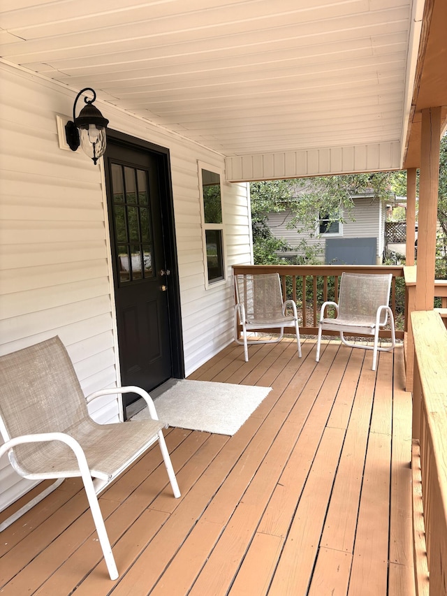 914 Georgia St, Crestview, FL 32536 - view of wooden porch