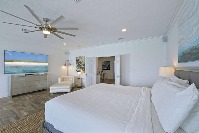 330 Tang O Mar Dr, Destin, FL 32550 - bedroom featuring ornamental molding, wood finished floors, ceiling fan, and recessed lighting