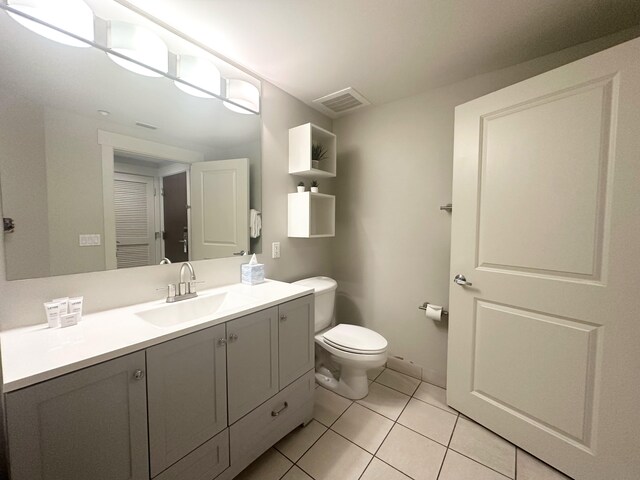 9700 Grand Sandestin Blvd Unit 4215, Miramar Beach, FL 32550 - bathroom featuring tile patterned flooring and vanity