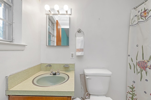 19 Bayview Dr, Shalimar, FL 32579 - bathroom featuring vanity and a shower with curtain