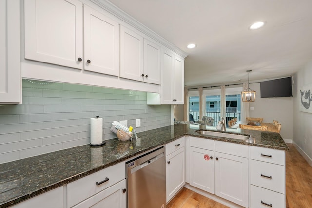 11 Beachside Dr Unit 522, Santa Rosa Beach, FL 32459 - kitchen with stainless steel dishwasher, a peninsula, white cabinets, light wood-type flooring, and recessed lighting