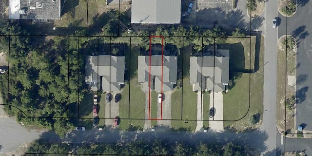 6922 Sea Turtle Cir, Navarre, FL 32566 - aerial view of property and surrounding area featuring property boundaries highlighted