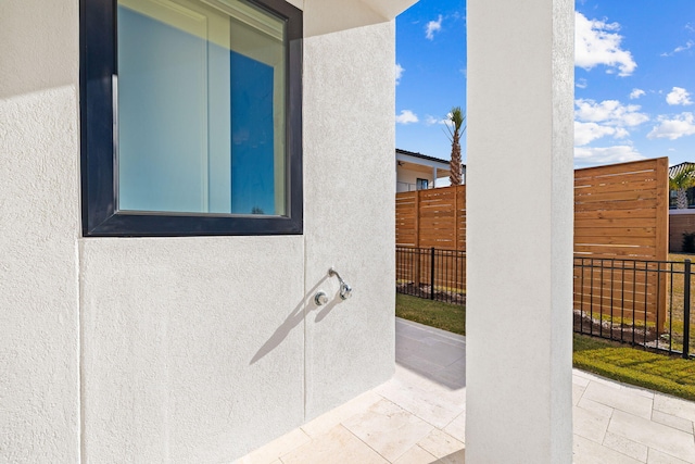253 Driftwood Point Rd, Santa Rosa Beach, FL 32459 - view of side of property with stucco siding
