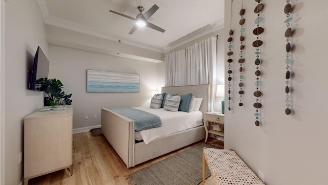 11807 Front Beach Rd Unit 1- 2204, Panama City Beach, FL 32407 - bedroom featuring crown molding, light wood-style flooring, ceiling fan, and baseboards