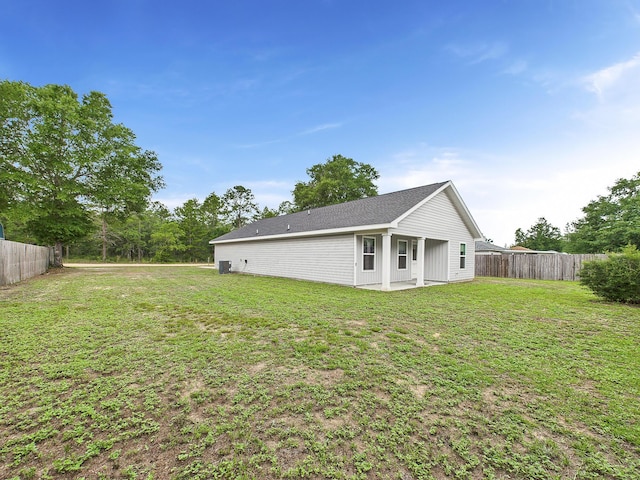 5117 Colt Dr, Crestview, FL 32539 - rear view of house with a patio