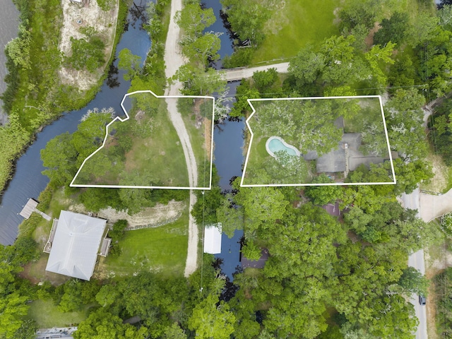 619 Pitts Bayshore Dr, Freeport, FL 32439 - view of property location featuring a nearby body of water and property parcel outlined