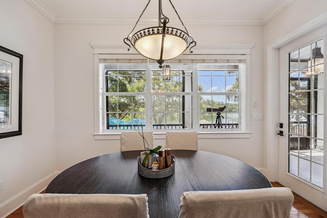 17 Poquito Rd, Shalimar, FL 32579 - dining space featuring ornamental molding