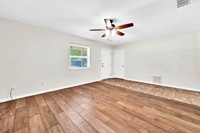 181 Brewer Cir, Mary Esther, FL 32569 - photo 3