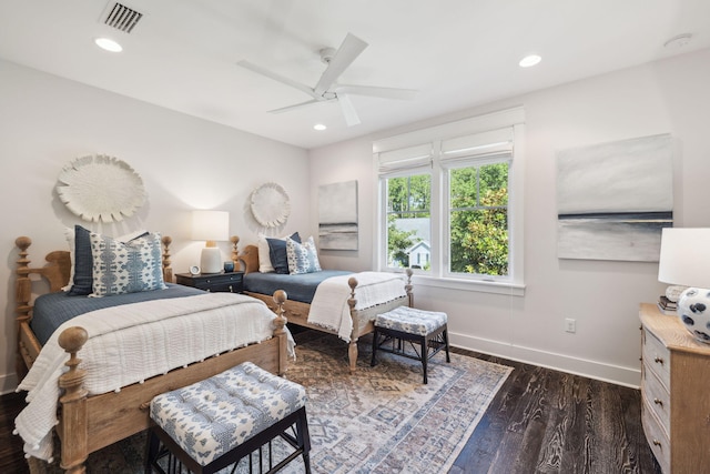 360 Jack Knife Dr, Inlet Beach, FL 32461 - bedroom with dark wood-style flooring, a ceiling fan, and recessed lighting