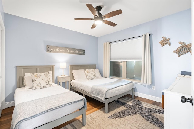 780 Sundial Ct Unit 2001, Fort Walton Beach, FL 32548 - bedroom with wood finished floors and ceiling fan