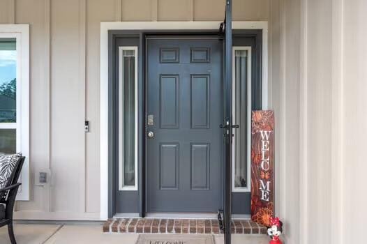 2405 Dakota Way, Crestview, FL 32536 - entrance to property