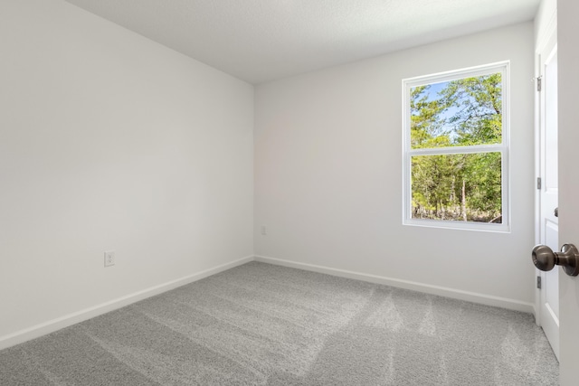 390 E Iris Ln, Defuniak Springs, FL 32433