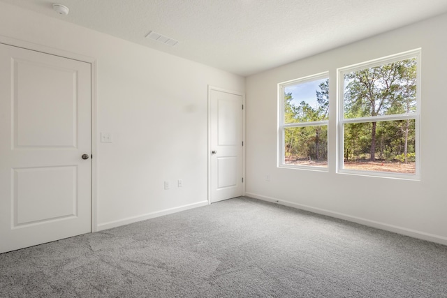 390 E Iris Ln, Defuniak Springs, FL 32433