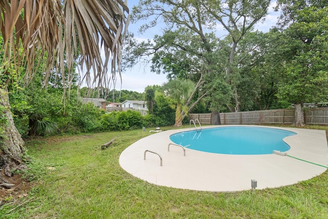 1023 W Webster Dr, Pensacola, FL 32505 - view of pool featuring a fenced backyard and a patio area