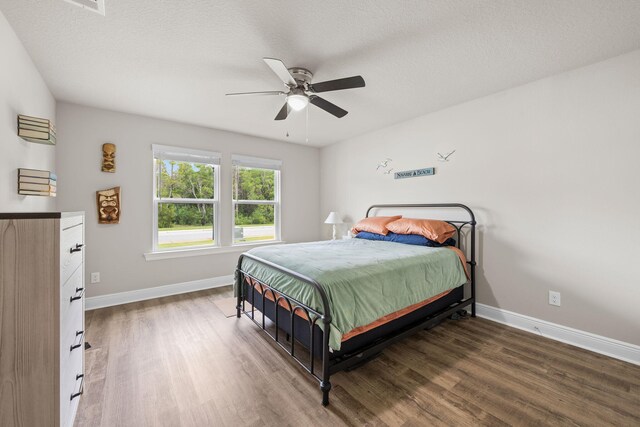 3320 Secret Isle Way, Navarre, FL 32566 - photo 35
