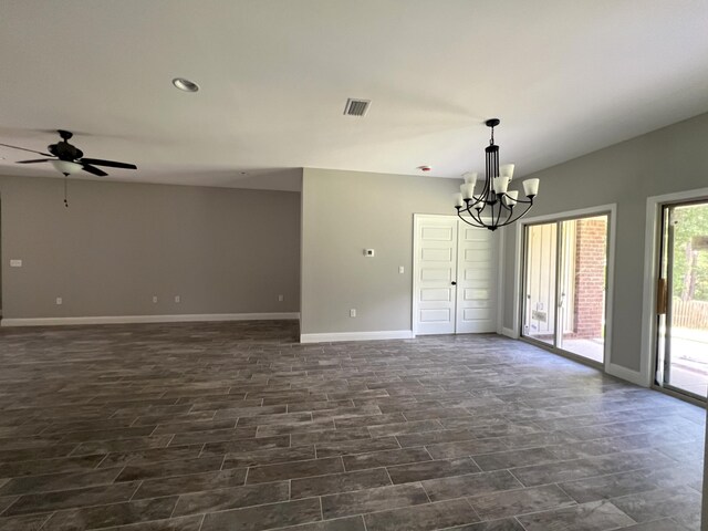 245 Cassady Ln, Crestview, FL 32539 - spare room featuring a chandelier and a ceiling fan