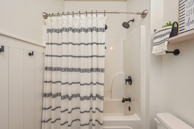 4530 Annabelle Ln, Crestview, FL 32539 - bathroom featuring toilet and shower / bath combination with curtain