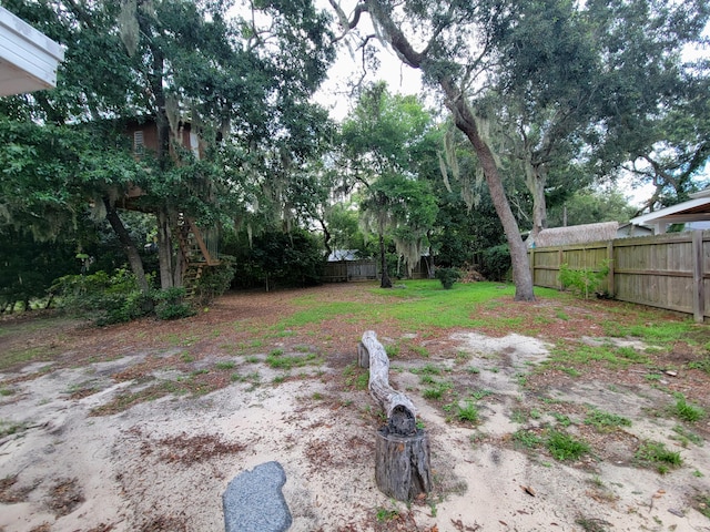 6868 E Bay Blvd, Navarre, FL 32566 - view of yard
